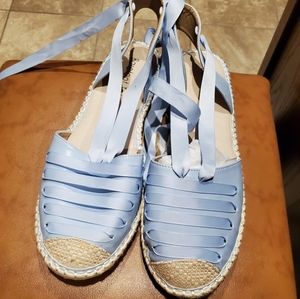 Barefoot Tess new never worn  espradrilles with ribbons SZ 12